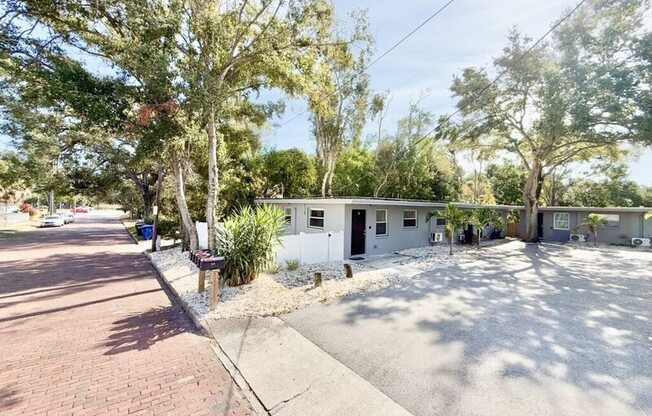 115 CLEVELAND AVE SW