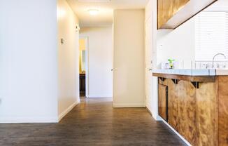Camelot Square - Apartments in Bakersfield, CA