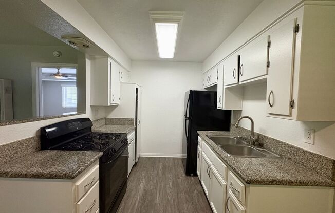 1 bed, 1 bath, 700 sqft, $2,035, Unit 219-12