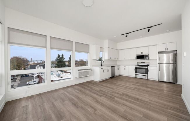 2 beds, 2 baths, 1,045 sqft, $1,890, Unit #209