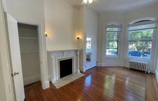 130 MARLBOROUGH ST