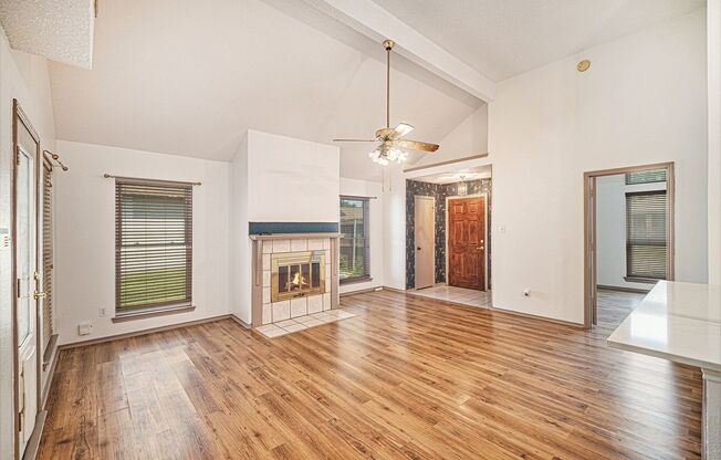 Turnkey Home in Established NFW Neighborhood!