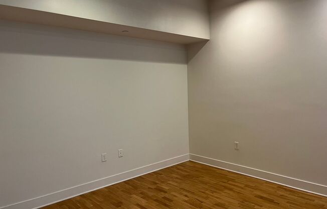 1 bed, 1 bath, 600 sqft, $1,305, Unit 3