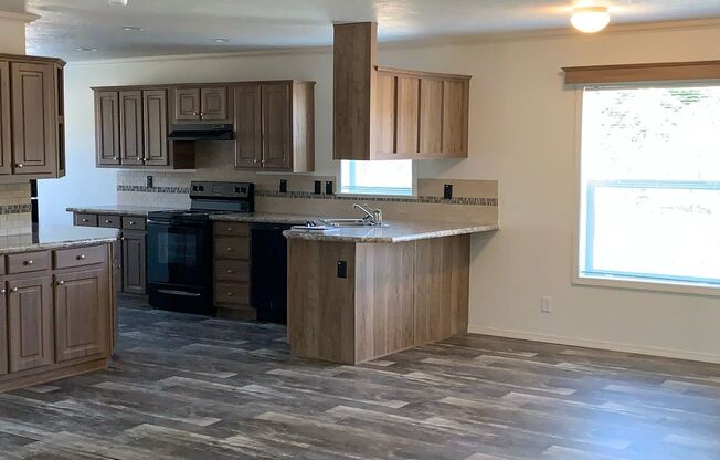 New, Luxury Home in a Rural Location of Philomath
