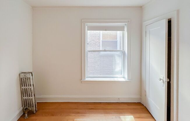 1 bed, 1 bath, 585 sqft, $1,695, Unit 1610-1W