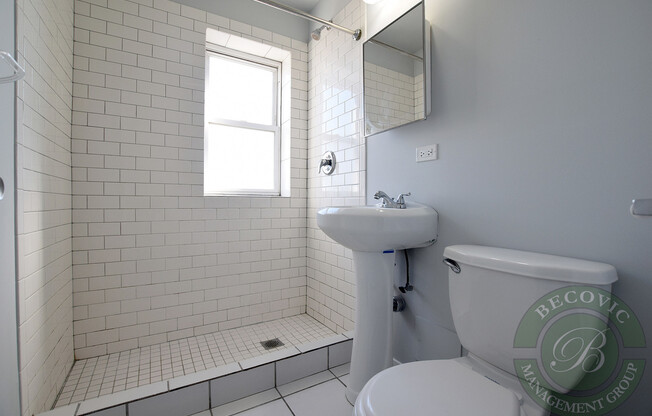 Studio, 1 bath, 266 sqft, $1,350, Unit 7450-71