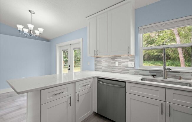 Now Available - Fully Remodeled 3-Bedroom Home for Rent in Wesley Chapel on 1 acre. No HOA!