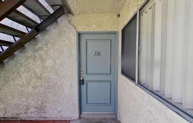 1 bed, 1 bath, 722 sqft, $1,950, Unit #116