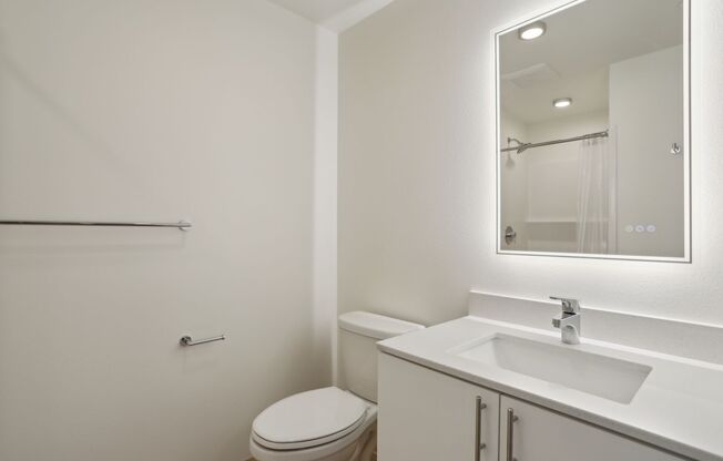 Studio, 1 bath, 288 sqft, $1,427, Unit Unit 307