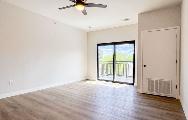 2 beds, 2 baths, 1,178 sqft, $2,200, Unit SC 1408-111