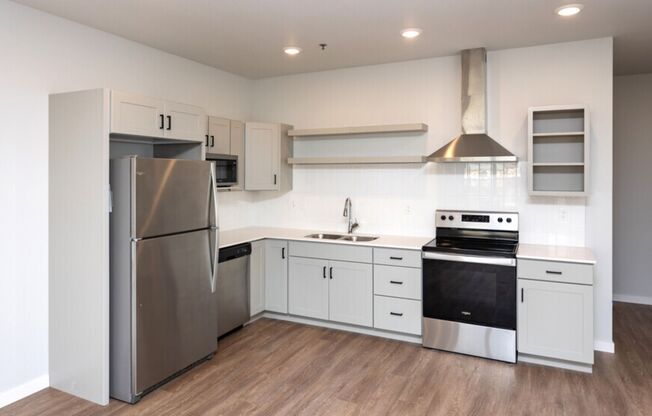 2 beds, 2 baths, 1,096 sqft, $1,450, Unit 602