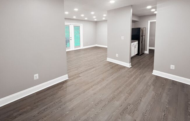 3 beds, 2 baths, 1,130 sqft, $1,472, Unit 36