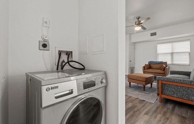 3 beds, 2 baths, 1,450 sqft, $1,400, Unit #206