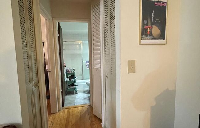 1 bed, 1 bath, 550 sqft, $1,825, Unit 535-359