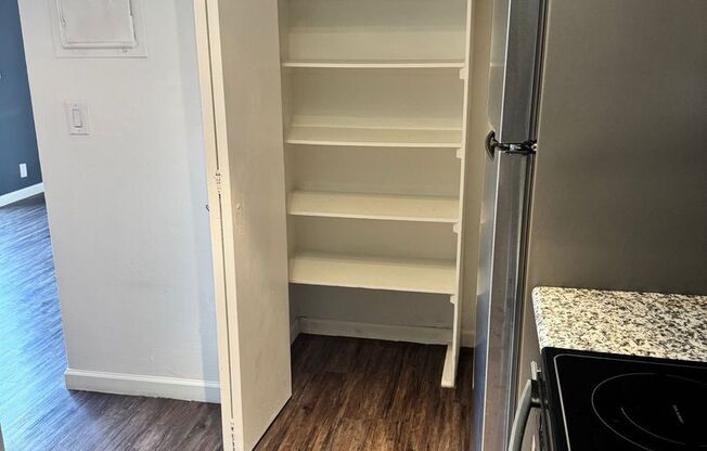 2 beds, 2 baths, 1,056 sqft, $1,375, Unit 4115