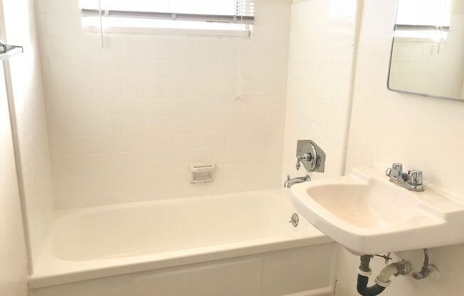 Studio, 1 bath, $1,850