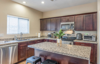 22507 N 31st Ave Unit 9