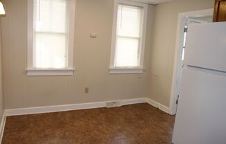 1 bed, 1 bath, $775, Unit 1st Floor