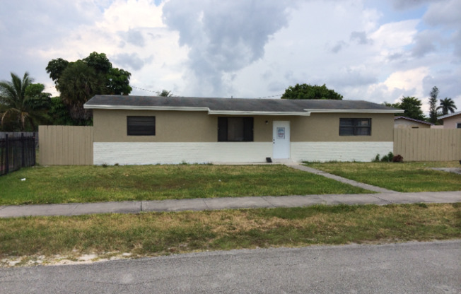 20420 NW 25 CT