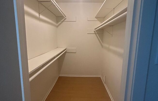 1 bed, 1 bath, 650 sqft, $1,289, Unit SUX-105