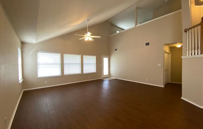 Lots of Space!  3/2.5/2 Two Story Home in Dove Crossing / lofted Game Room / Fridge Included / NBISD