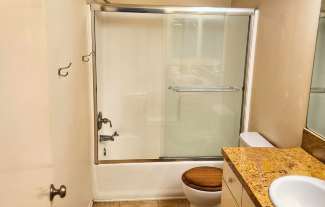 Studio, 1 bath, 500 sqft, $2,095