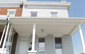 456 Ilchester Ave