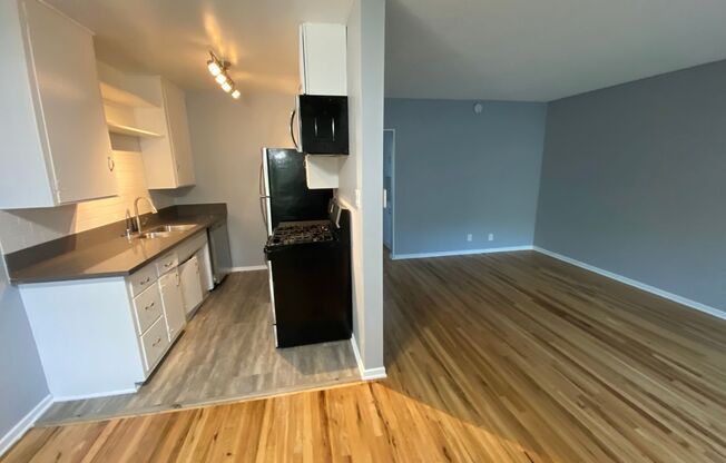 1 bed, 1 bath, 625 sqft, $2,495, Unit G