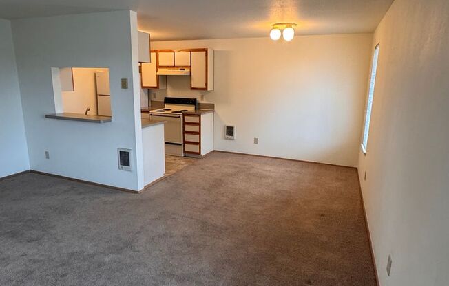 1 bed, 1 bath, 725 sqft, $1,095, Unit 3679F