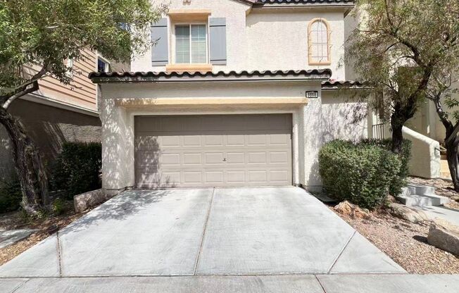 Welcome to this well-maintained 3-bedroom, 2.5-bath home