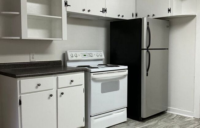 3 bedroom / 1 bathroom house near St. Mary's/Beechwood/Alps Rd.