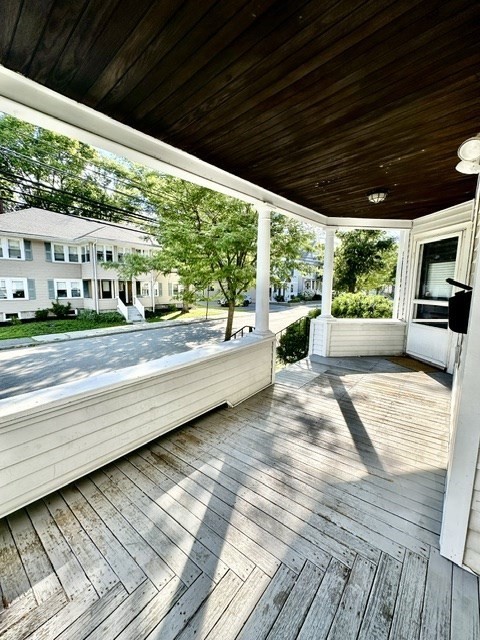 7 RUMFORD AVE