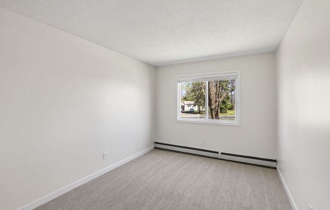 2 beds, 1 bath, 864 sqft, $1,495, Unit 203 - 2400