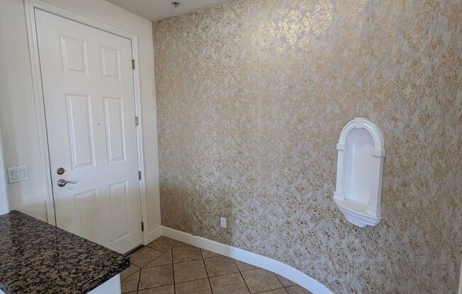 2 beds, 2 baths, 1,500 sqft, $2,695