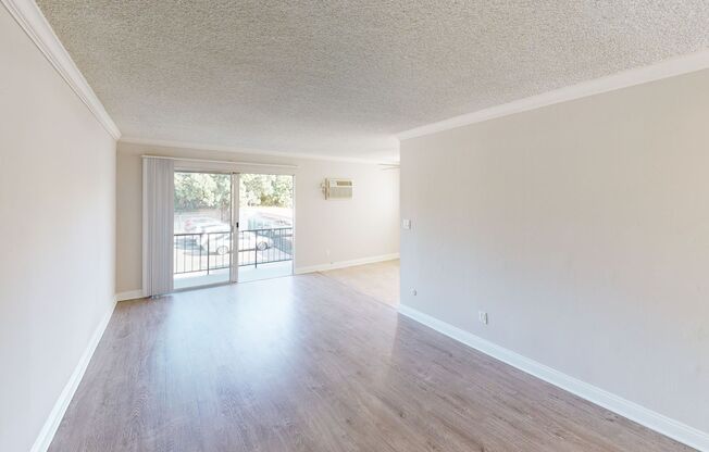 Saticoy Apartments...Nice comfortable living...Near Pierce College! CALL NOW!