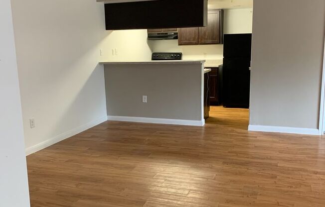 2 beds, 2 baths, 1,003 sqft, $1,120, Unit 3009