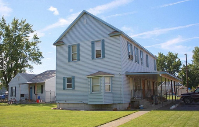 Sharp 8-Unit