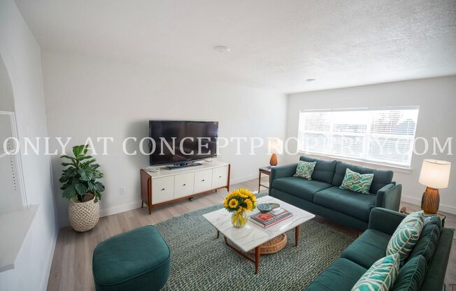 1 bed, 1 bath, 570 sqft, $1,349, Unit 27