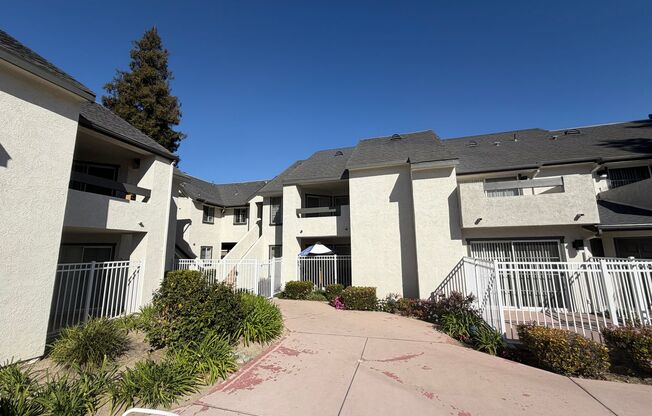 Heritage Crest Apartments