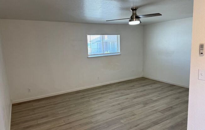 2 beds, 1 bath, 800 sqft, $1,350, Unit 3339