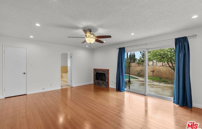 9910 GERALD AVE