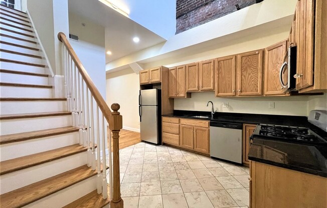 62 PLEASANT ST