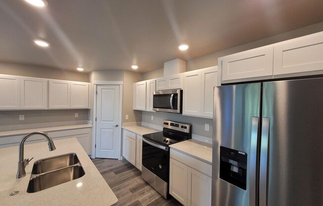 3404 Taylor