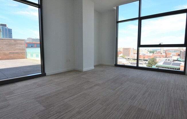 3 beds, 2 baths, 1,627 sqft, $10,100, Unit 1513