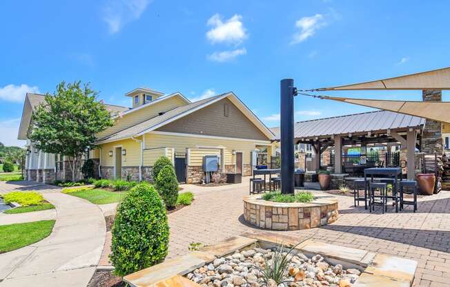 the preserve at ballantyne commons courtyard with tables and chairs and a pavilion