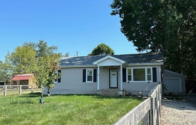 Renovated 3 BR, 2 Bath House in Nicholasville! 2-Car Garage & Privacy Fenced Backyard