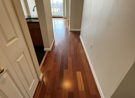 1 bed, 1 bath, 663 sqft, $3,600, Unit 1808