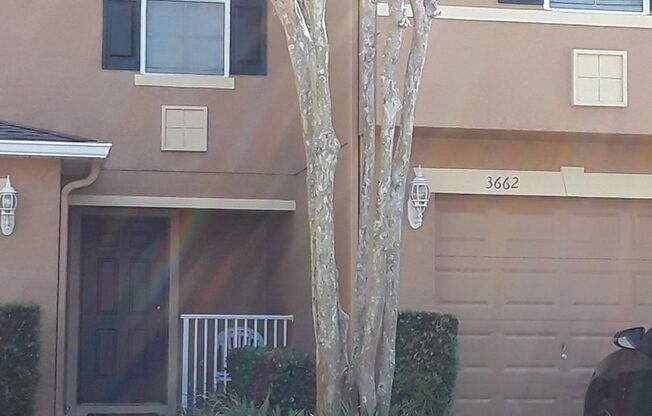 3/2.5 Townhouse near UCF area