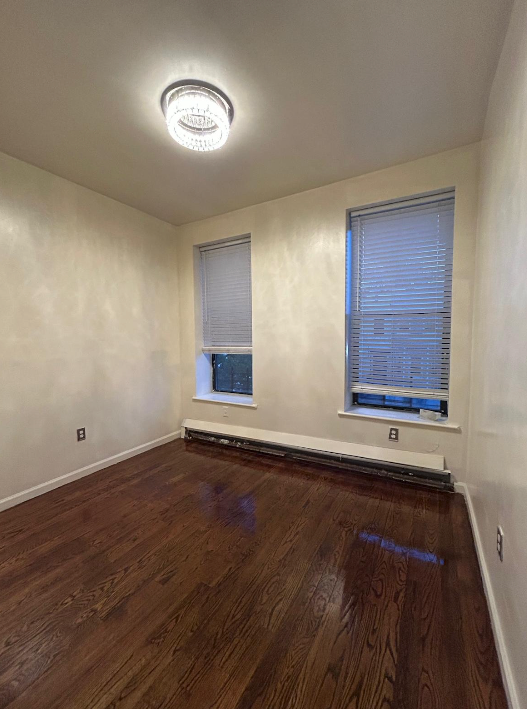 16 MONACO PL