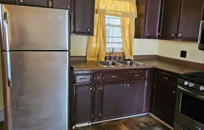 Charming 3 Bedroom, 2 Bath Home in a Quiet Neighborhood